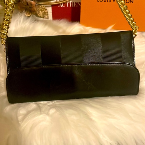 Authentic Fendi Blake wallet - Picture 2 of 12